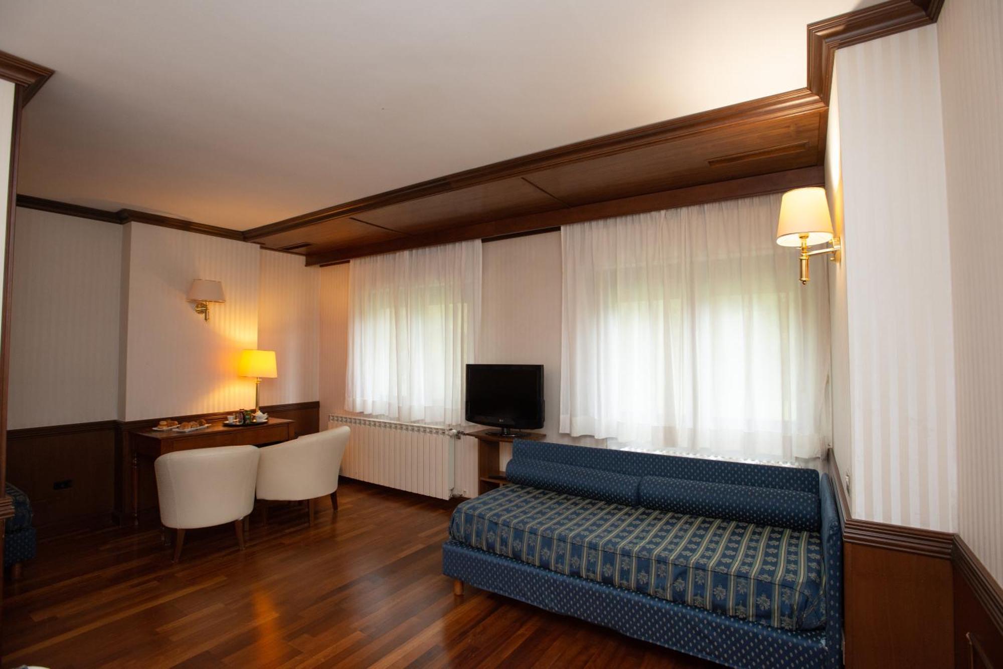 Hotel Corona & Spa Pescasseroli Esterno foto
