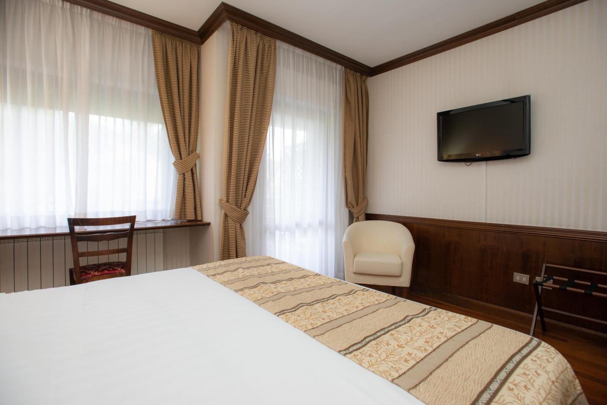 Hotel Corona & Spa Pescasseroli Esterno foto